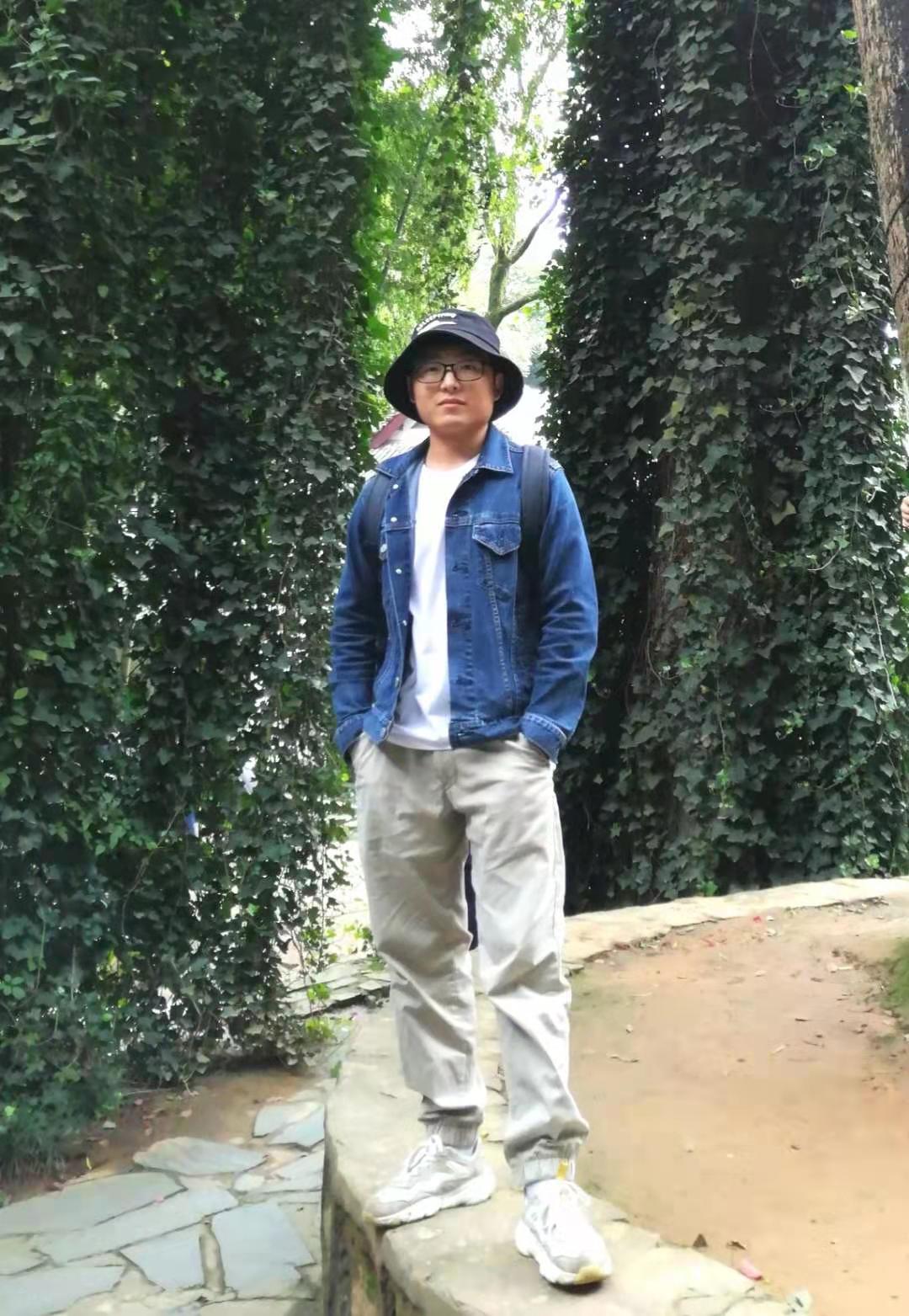 湖南大学费慧龙课题组